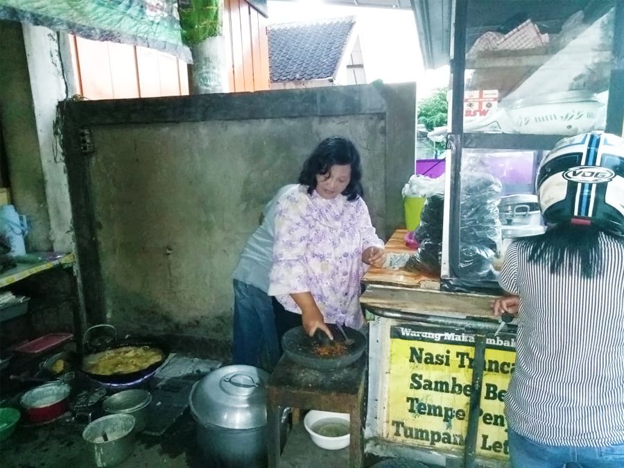 Takut Pinjam lewat Rentenir, Ibu Sri Pilih Amartha